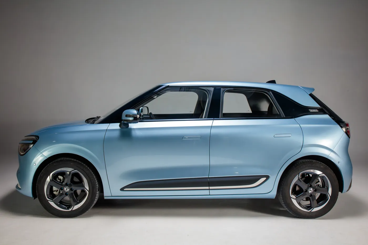 Dongfeng BOX 01 EV 430 vista lateral
