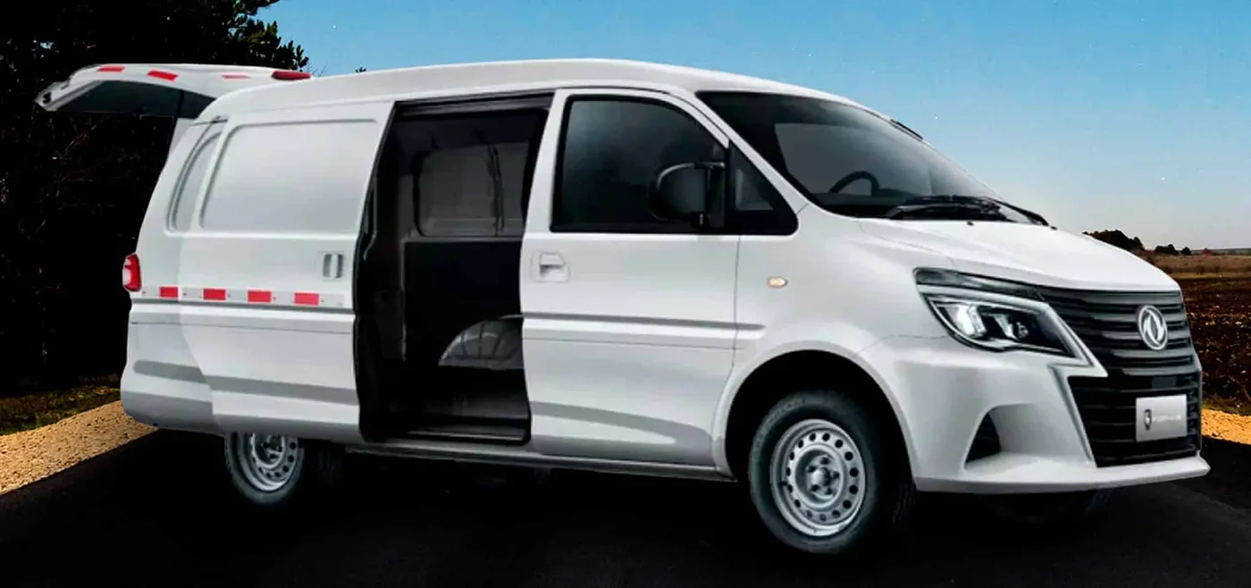 Detalle interior de la Van M5 Cargo