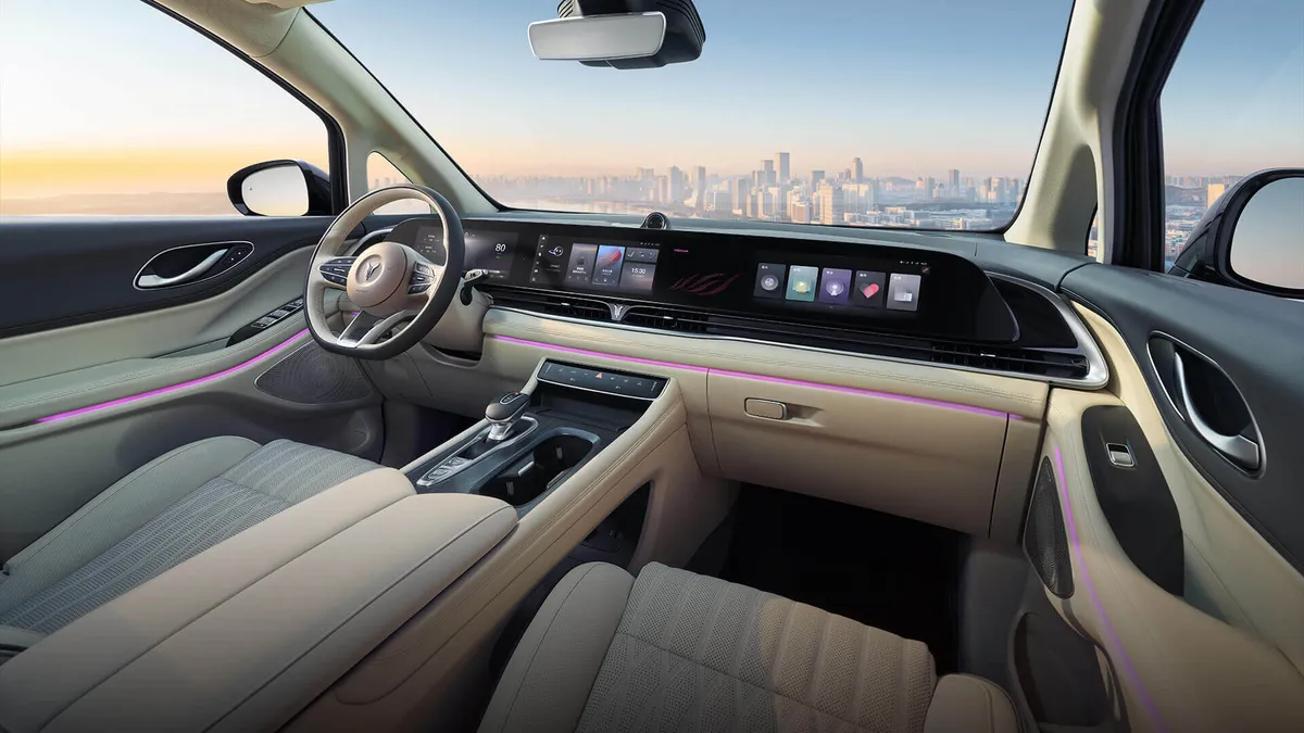 Interior del Voyah Dream PHEV