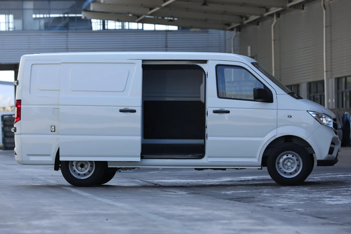 Dongfeng MINI VAN CARGO vista 5